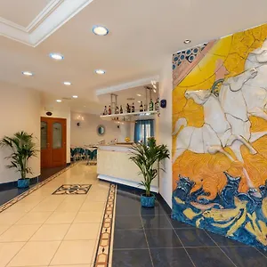 *** Hotel Helios Itália