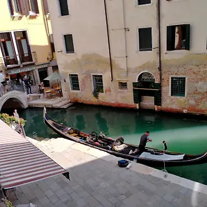 https://residenza-al-doge-beato.hotelinveneto.com