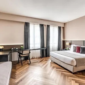 Otel Plinius Lifestyle ****