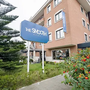 Otel The Smooth ****