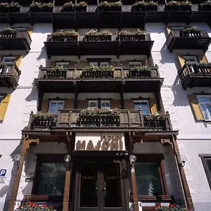https://majoni.hotelinveneto.com